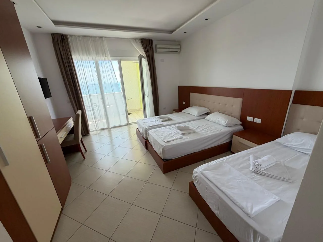 Suite Room